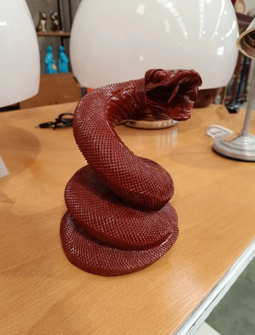 Escultura serpiente madera - Imagen 1