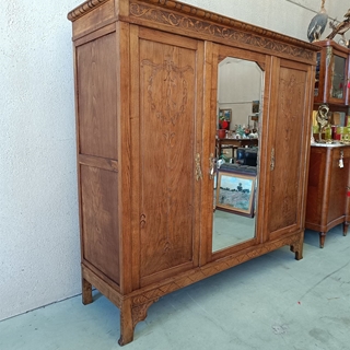 Mueble armario en madera de roble años 40 - Imagen 2
