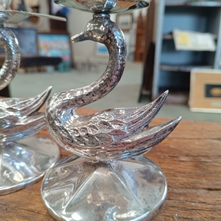 Pareja de candelabros Swan Art Deco - Imagen 2
