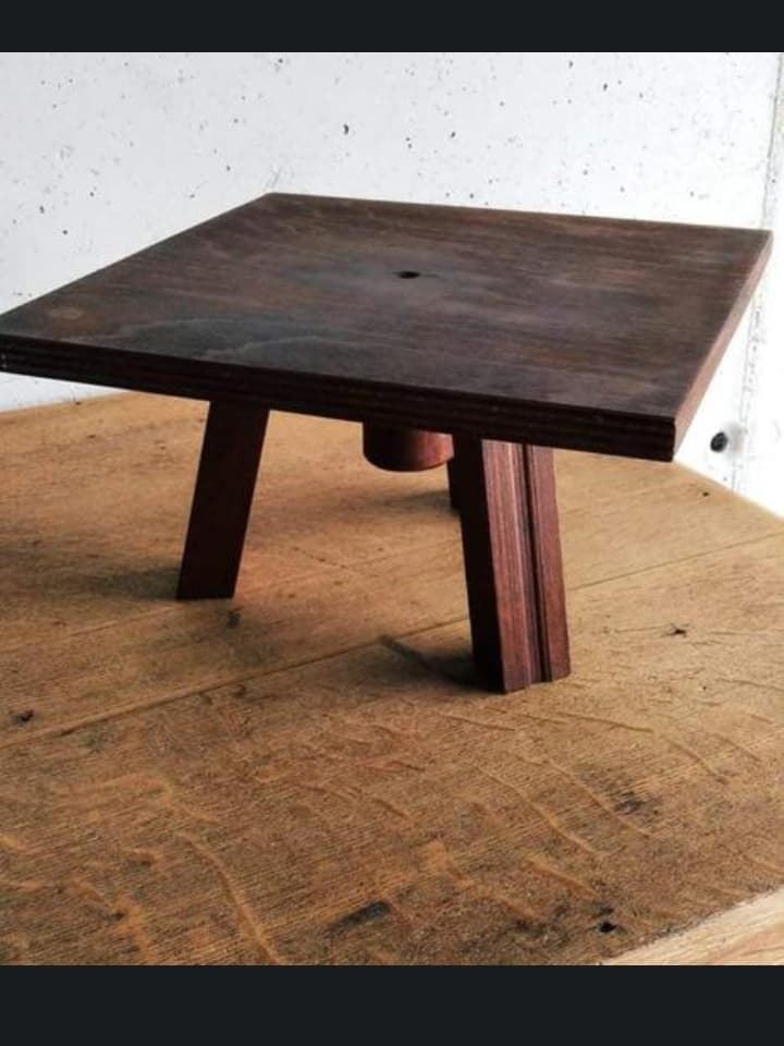 Peana  de madera giratoria - Imagen 2